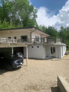 Villa indipendente con giardino in vendita in Giaveno